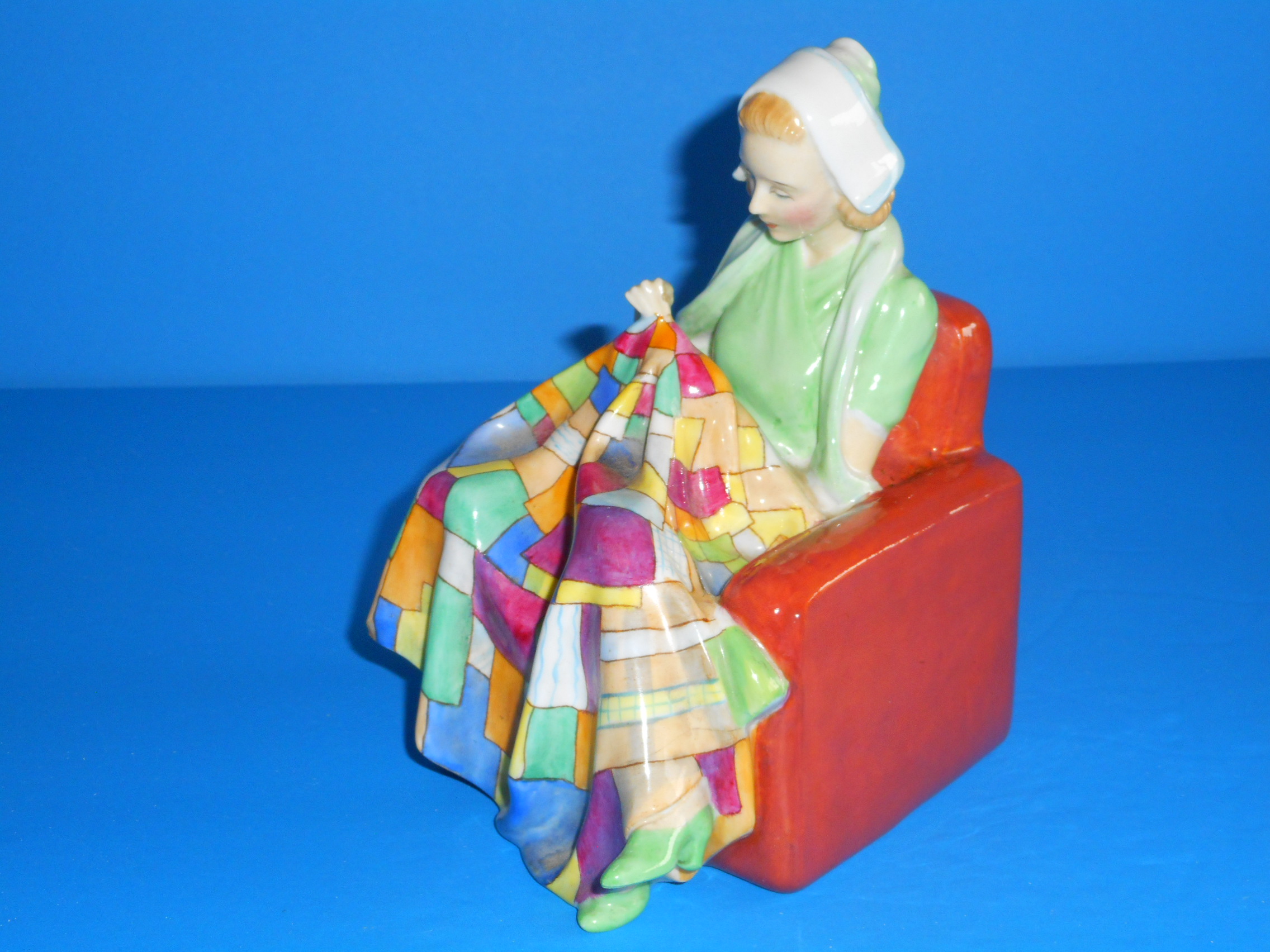 Vintage Royal Doulton The Patchwork Quilt Lady Sewing Quilt Figurine